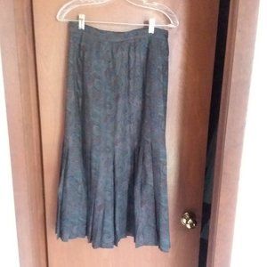 Womens wool skirt